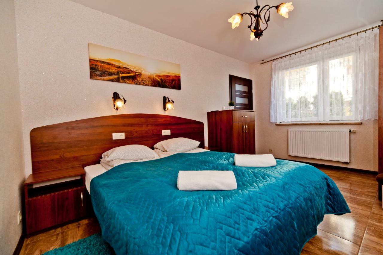 Homestay I *